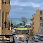 Sirena First Line - сирена на първа линия דירה גולדן סנדס
