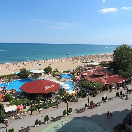 Sirena First Line - сирена на първа линия Apartment